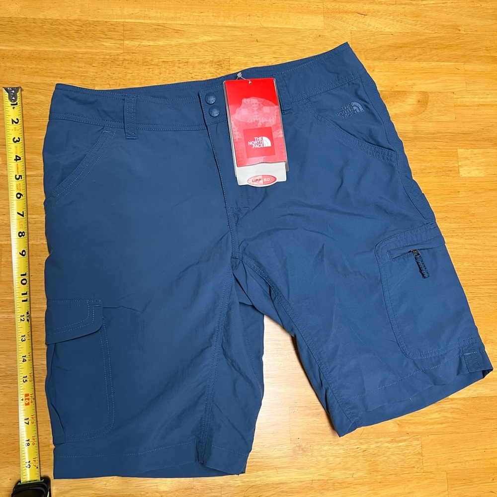NWT The North Face shorts UPF 50! Women’s size 14. longer inseam, mid rise.
